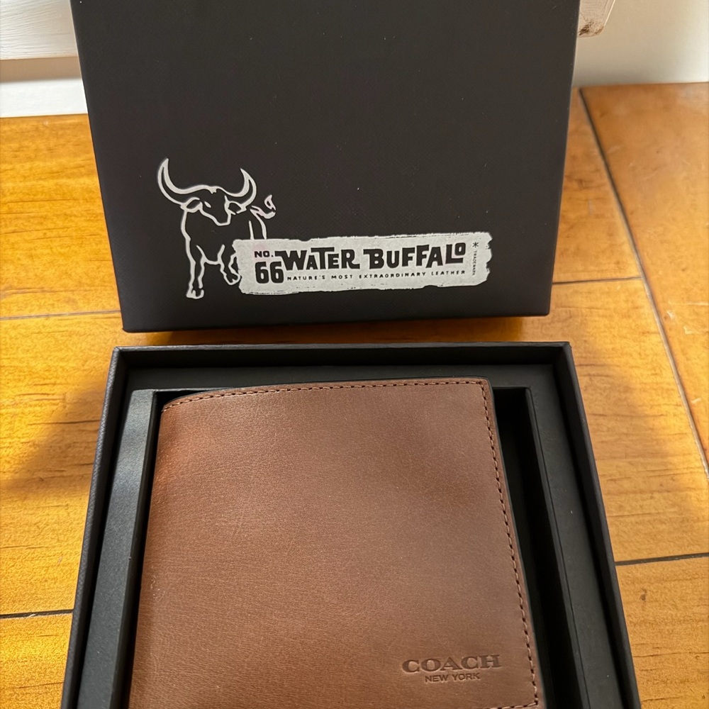 Coach Water Buffalo Brown Leather Double Billfold
